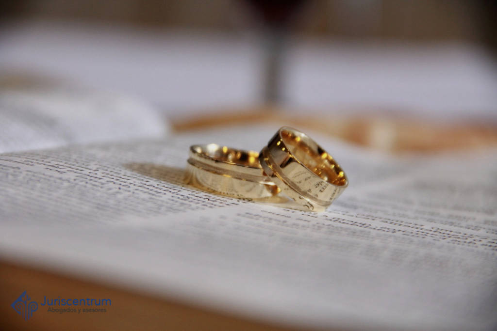 anillos sobre capitulaciones matrimoniales