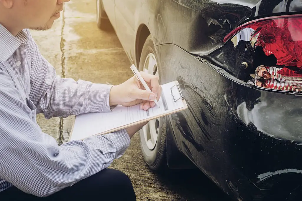 indemnización por accidente de coche